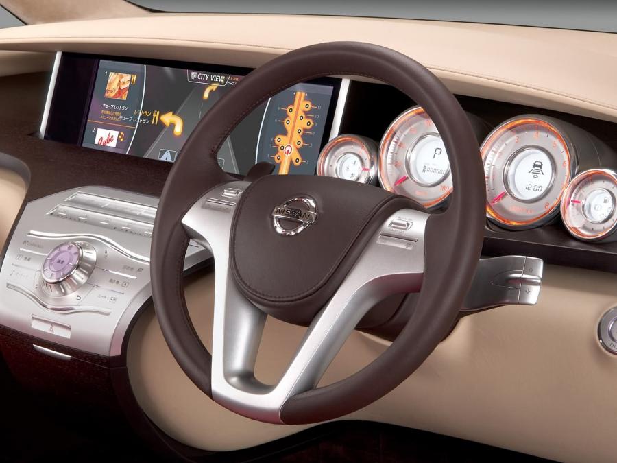  Nissan Amenio 2005 года  (фото 2 из 21)